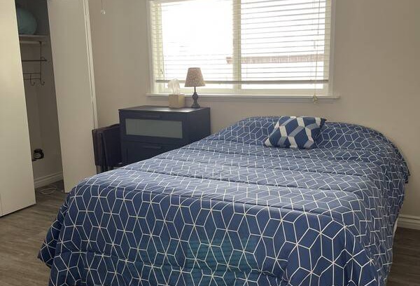 Townsite Resort | Private room ∙ 1 guest