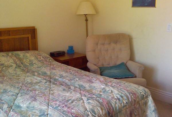 Corona Resort | Private room ∙ 1 guest