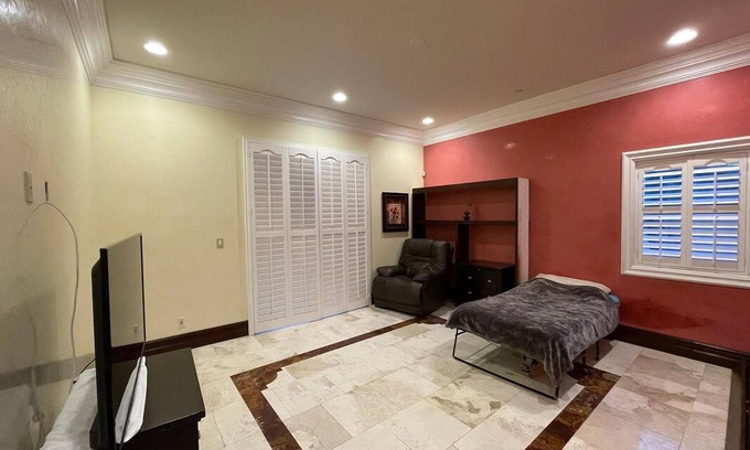 Downey Resort | Private room ∙ 1 guest