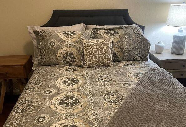 Gilroy Resort | Private room ∙ 1 guest