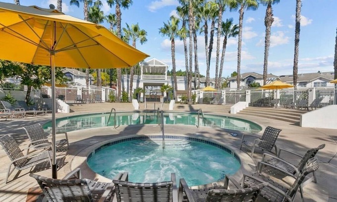 Aliso Viejo Resort | Private room ∙ 1 guest