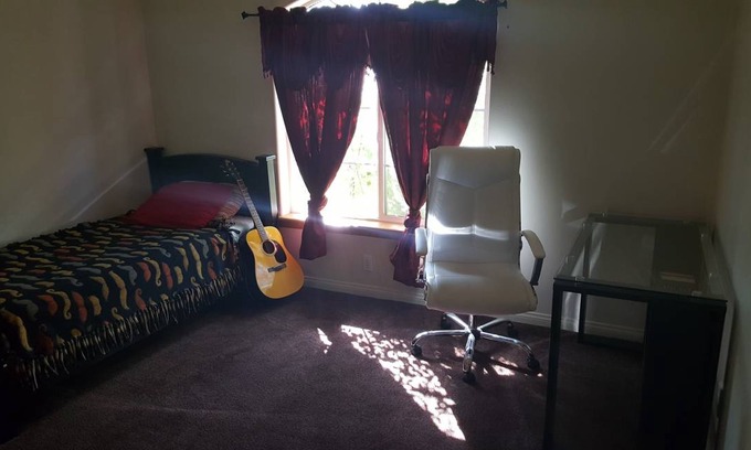 Apple Valley Resort | Private room ∙ 1 guest