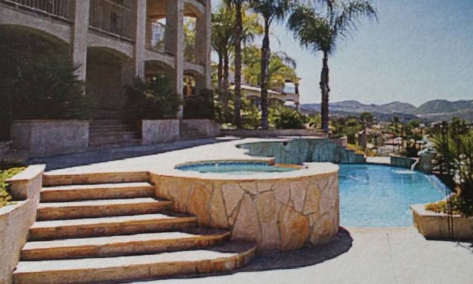Canyon Lake Resort | Private room ∙ 2 guests