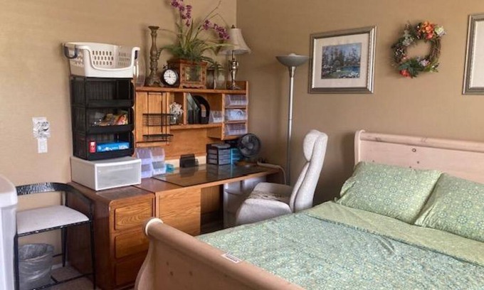Painted Trails Resort | Private room ∙ 1 guest