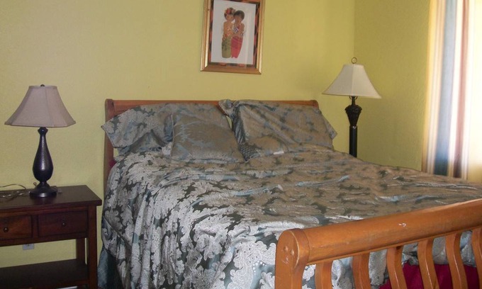 Moreno Valley Resort | Private room ∙ 1 guest