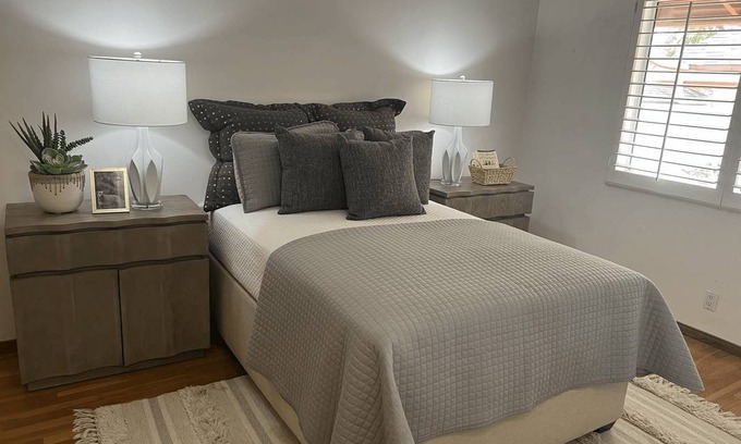 Rolling Hills Estates Resort | Private room ∙ 1 guest