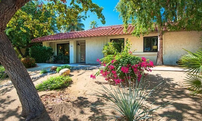 Little Tuscany Condo | Quiet Secluded Condo In The Famous Las Palmas Neighborhood