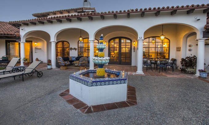 Ballard House | Quinta Refugio Getaway
