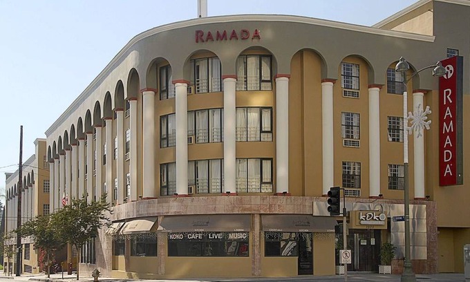 Wilshire Hotel | Ramada by Wyndham Los Angeles/Koreatown West
