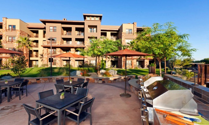 Palm Desert Villa | Resort Villa and Spa surrounded by the Santa Rosa Mountains