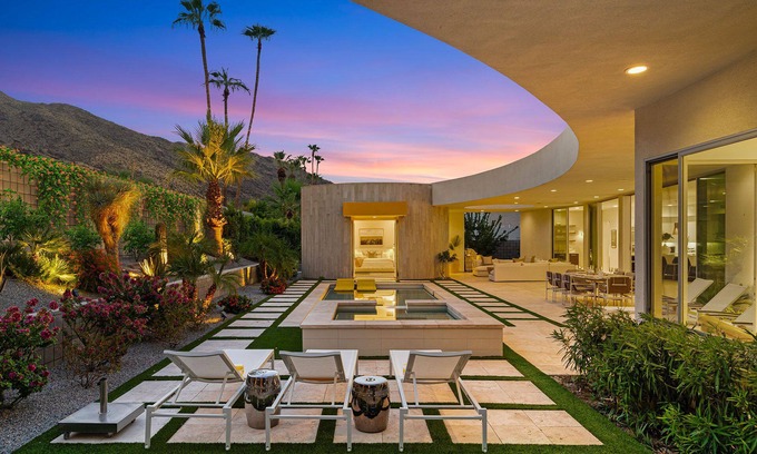 Historic Tennis Club House | 'Rising Sun' South Palm Springs glam