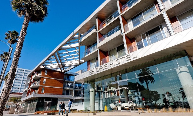 Downtown Hotel | Shore Hotel