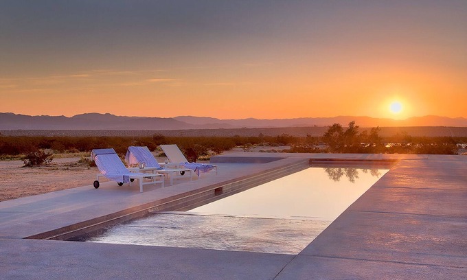 Joshua Tree House | SkyRanch Joshua Tree - 4500sf Film Exec Retreat