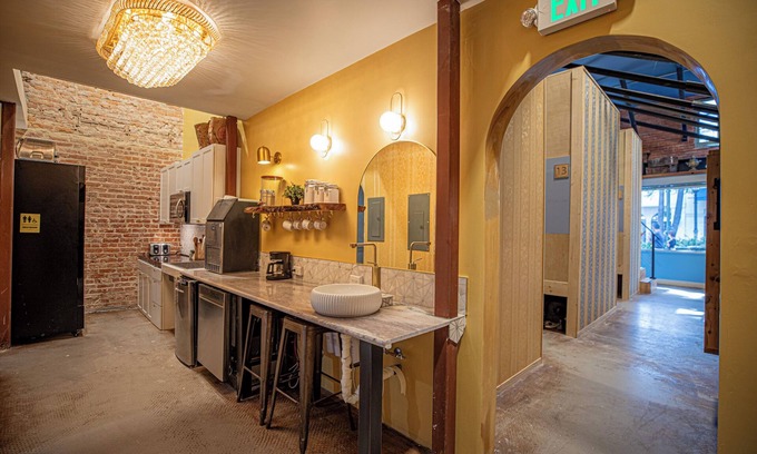 Lower State Hostel | Social Stays