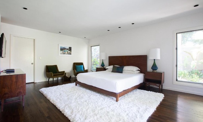 Hollywood Hills Apartment | Solar Drive by Onefinestay