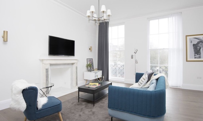 Holborn Apartment | Sonder | Lincoln's Inn Field | Ideal 2BR