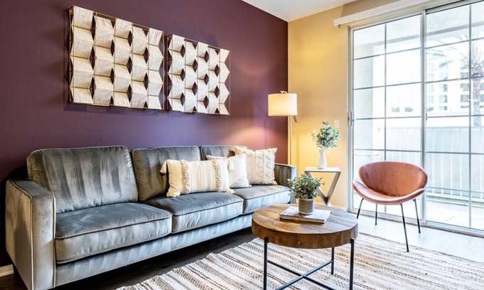 Santa Ana Apartment | Spacious Home in South Coast - 1Mi to South Coast Plaza & Irvine - Gym+Pool & EV