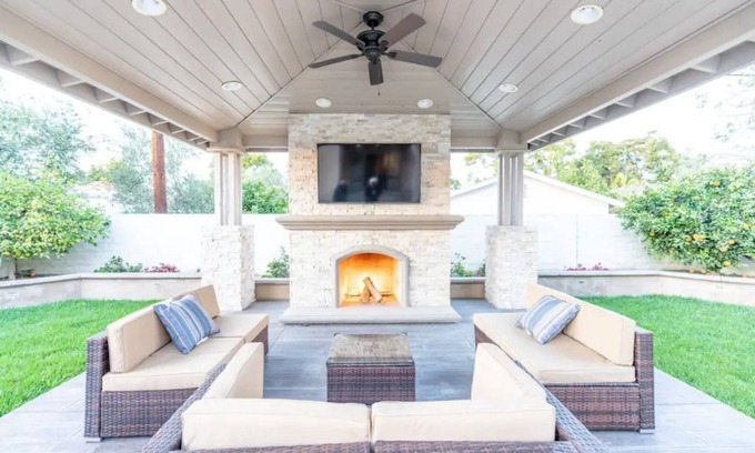 Fountain Valley House | Spacious home in the heart of OC