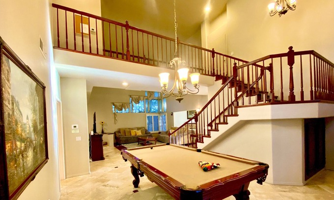 Fountain Valley House | Spacious Luxury Home Hot Tub Billiards Beaches Nearby 3000 square ft home