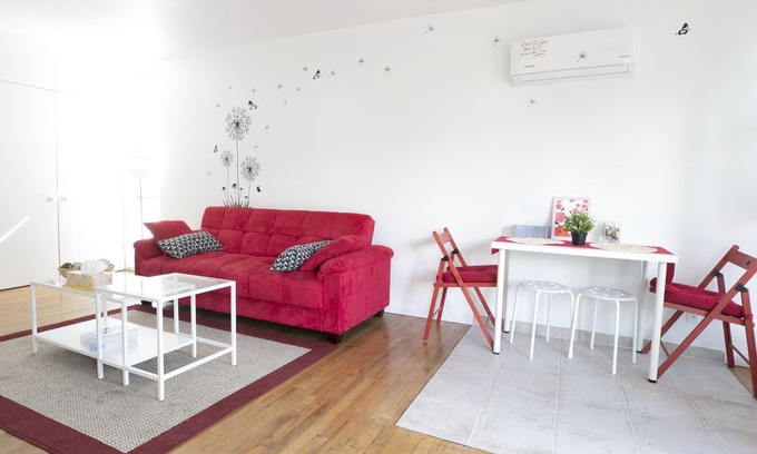 Silver Lake Apartment | Spacious&Sunny 1b1b in Silver Lake w/parking/patio