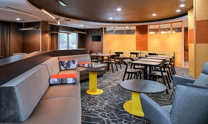 Lancaster Hotel | SpringHill Suites by Marriott Lancaster