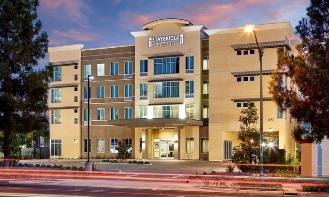 Anaheim Resort Hotel | Staybridge Suites Anaheim at The Park, an Ihg Hotel