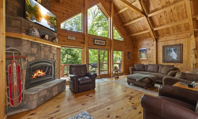 Mono Vista Cabin | Sullivan Creek Chalet-10min Twain Harte-Log Cabin