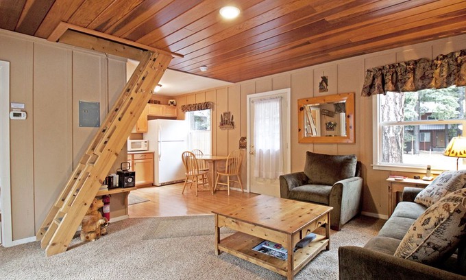 Sunnyside Cabin | Tahoe Park Cottage ( 1 Bedroom cottage )