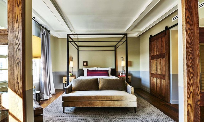 Hollywood Hotel | The Hollywood Roosevelt