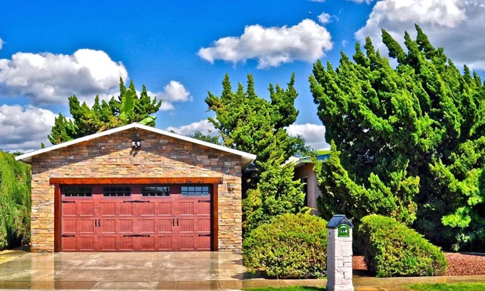 Anaheim Colony Historic District House | The Magic Forest House -LUXURY 5 Star Vacation Home-Memories to last a lifetime