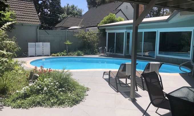 Toluca Lake House | Toluca Lake with a pool