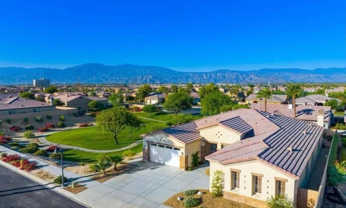 Indio House | Tranquil Terra-Lago
