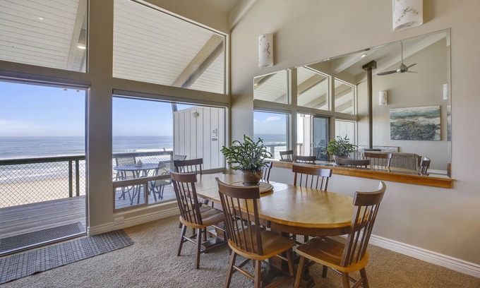 La Selva Beach House | Tucker’s at Sand Dollar – Sophisticated Oceanfront Living with Panoramic Views