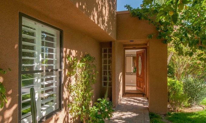Palm Desert Apartment | Ultimate One-Of-A Kind Luxury In Ironwood Country Club!
