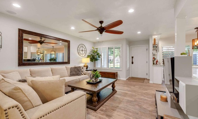 Palm Desert Condo | Updated Ideal Desert Getaway | Steps from Shops & Dining | Community Pool & Spa | Modern Amenities