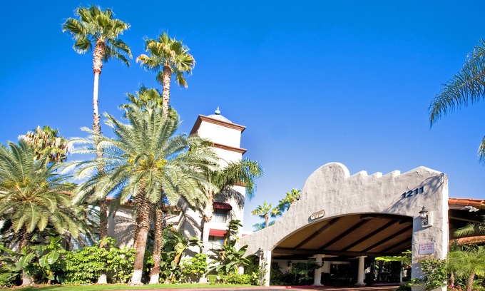 Covina Hotel | Vanllee Hotel