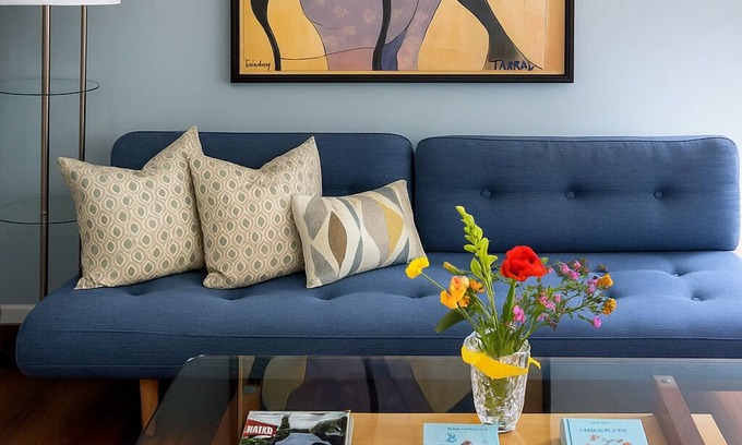 Mar Vista Apartment | Venice Beach Cottage Retreat - Private & Peaceful