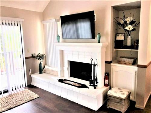 Lake Arrowhead Apartment | Village Condo condo