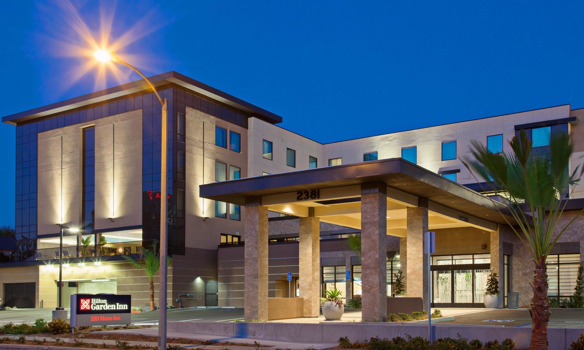 Irvine Business Complex Hotel | Hilton Garden Inn Irvine/Orange County Airport