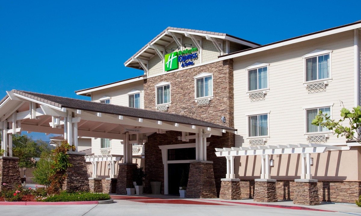 Bonita Hotel | Holiday Inn Express Hotel & Suites San Dimas, an Ihg Hotel