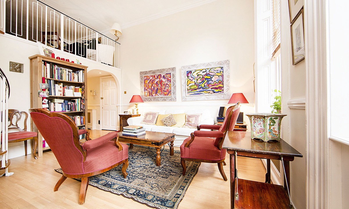 Earl's Court Apartment | NEVERN SQUARE, KENSINGTON - Sunny 1 Bed, 1 bath apartment with communal garden