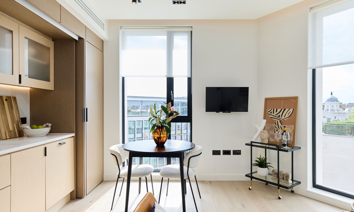 Pembridge Apartment | The Pembridge Residences Building