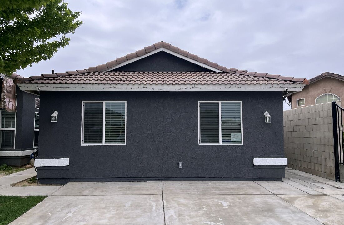 Oildale House | New ADU - Charming 1-bedroom house with AC, WiFi in fabulous Bakersfield
