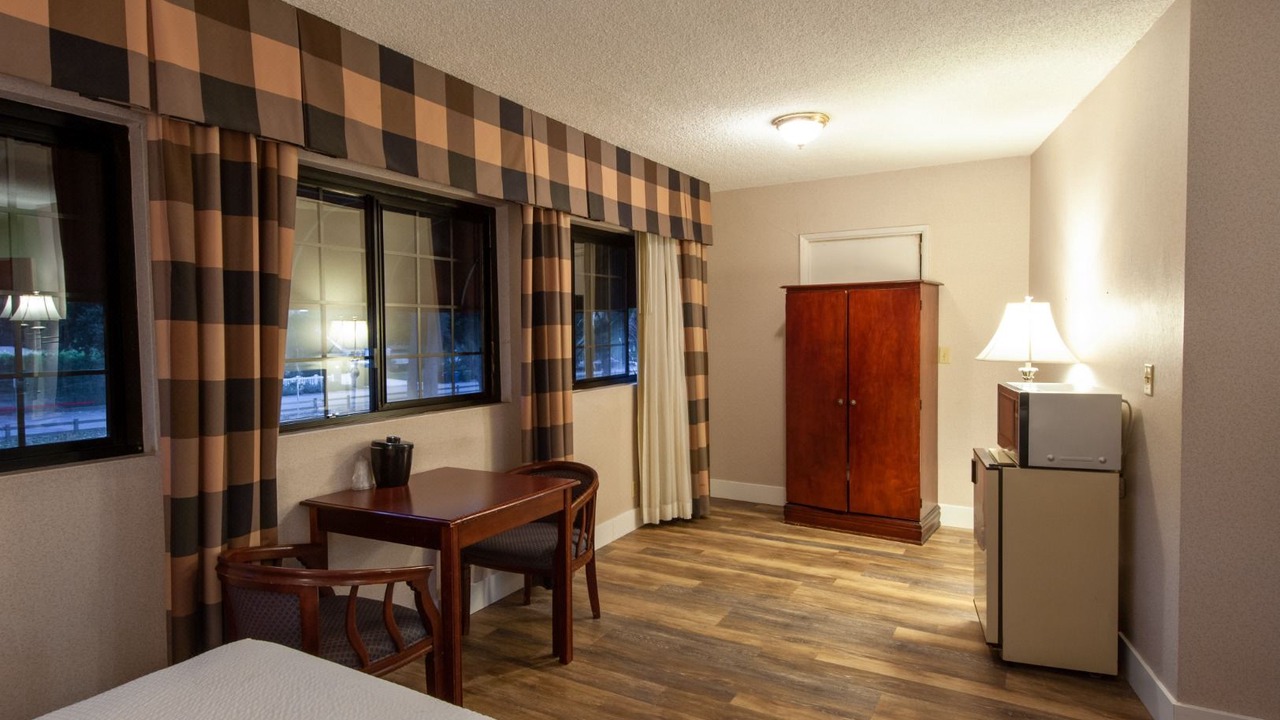 Photo of Livingroom in Studio City