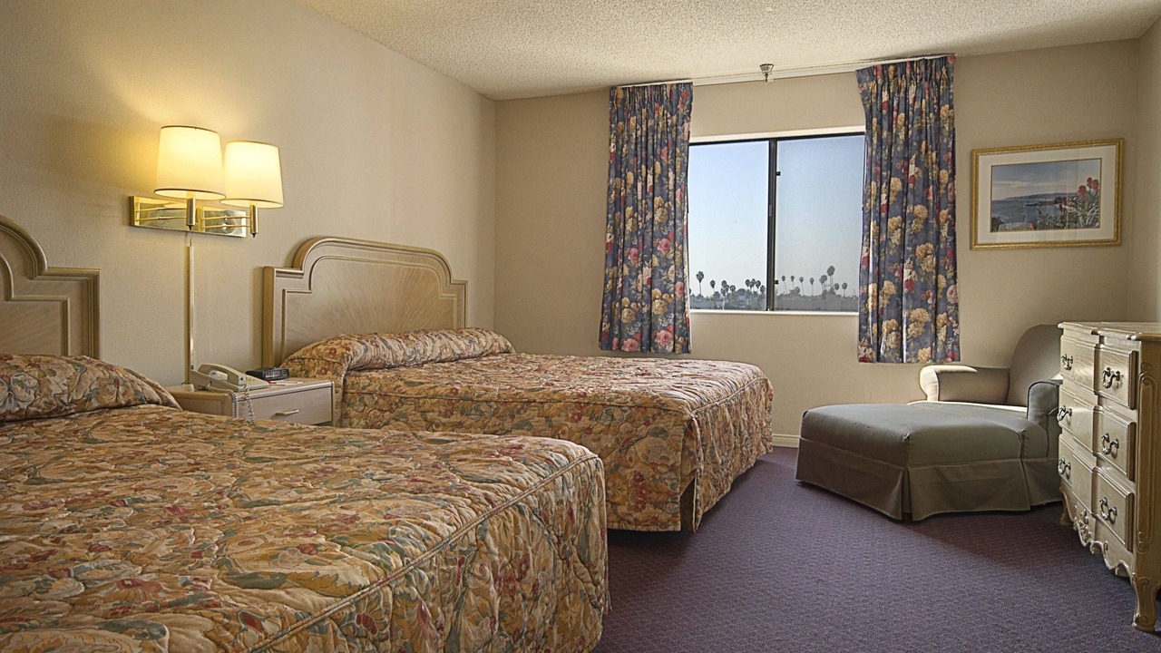 Photo of Bedroom in Wilshire