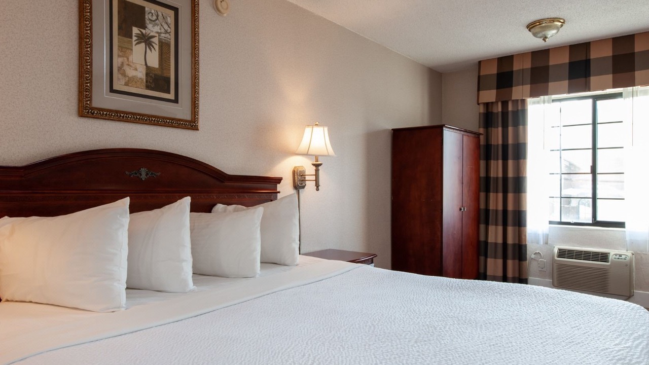 Photo of Bedroom in Studio City