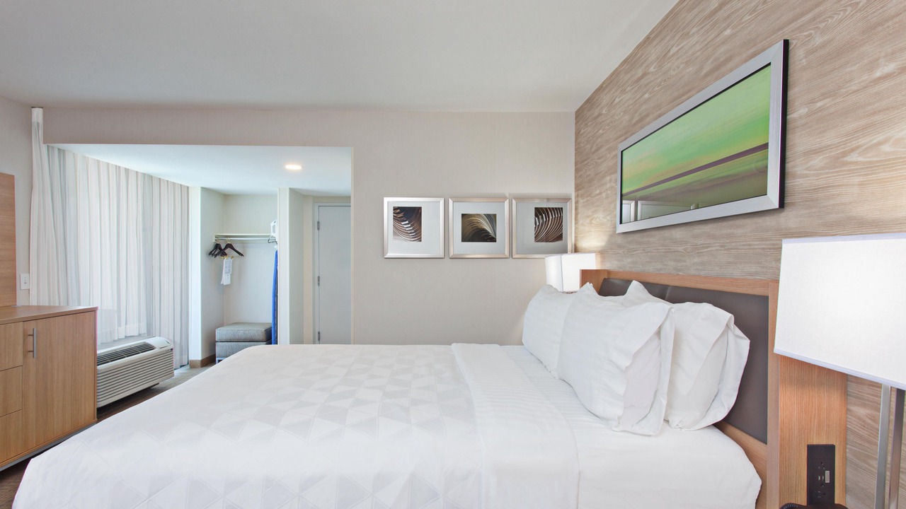 Photo of Bedroom in Palmdale