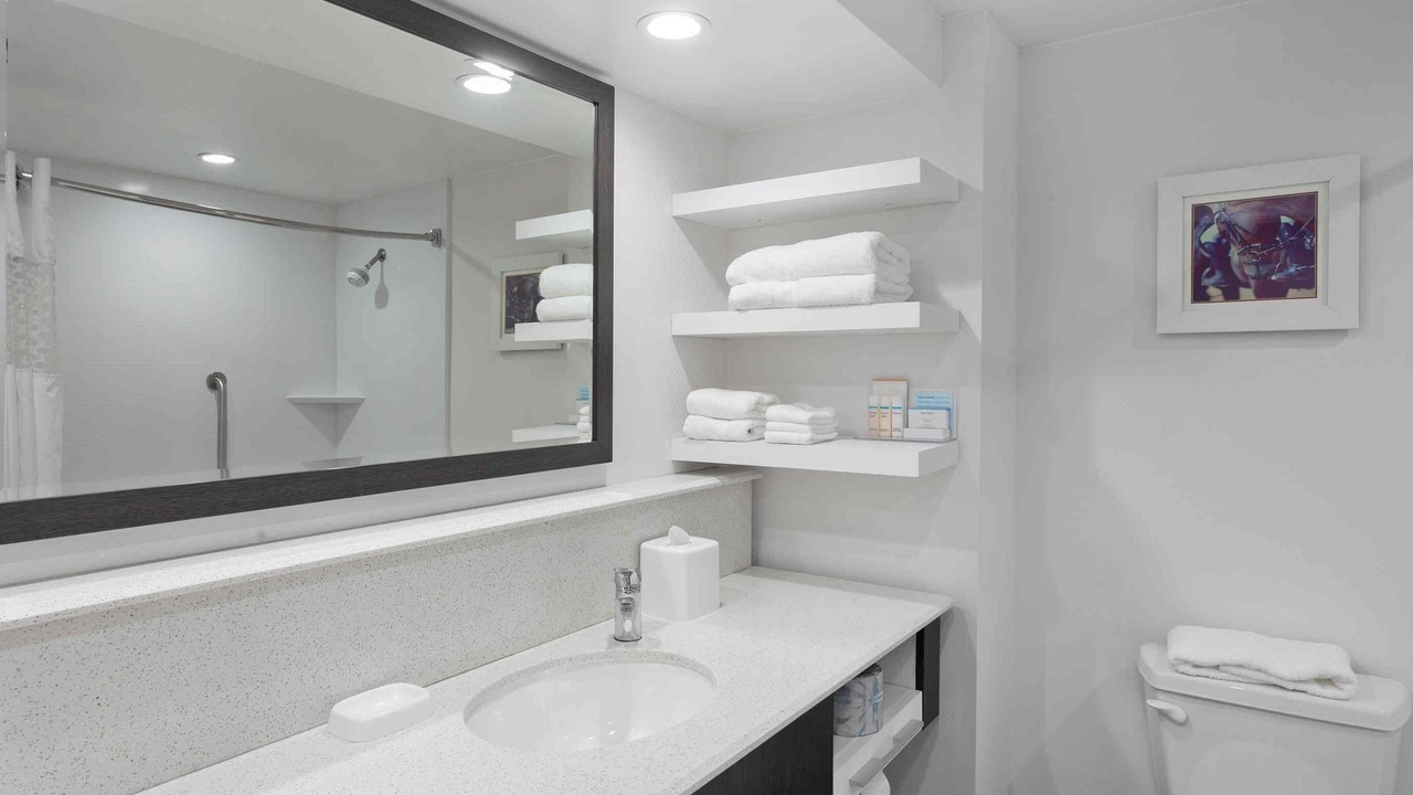 Photo of Bathroom in Arcadia