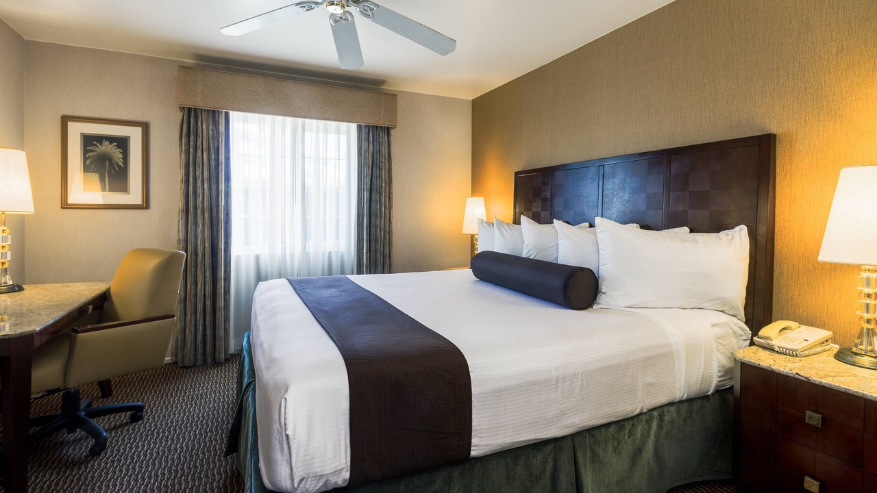 Photo of Bedroom in Downtown