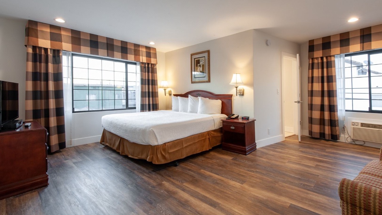 Photo of Bedroom in Studio City
